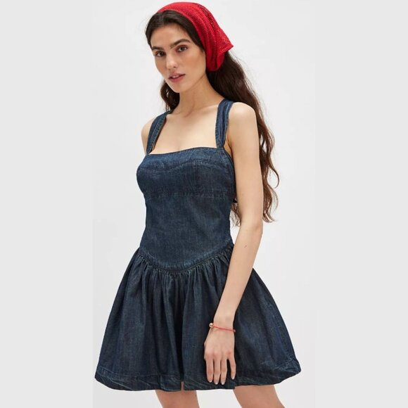 Free People Laurel Denim Mini Dress - SZ M - Picture 1 of 13